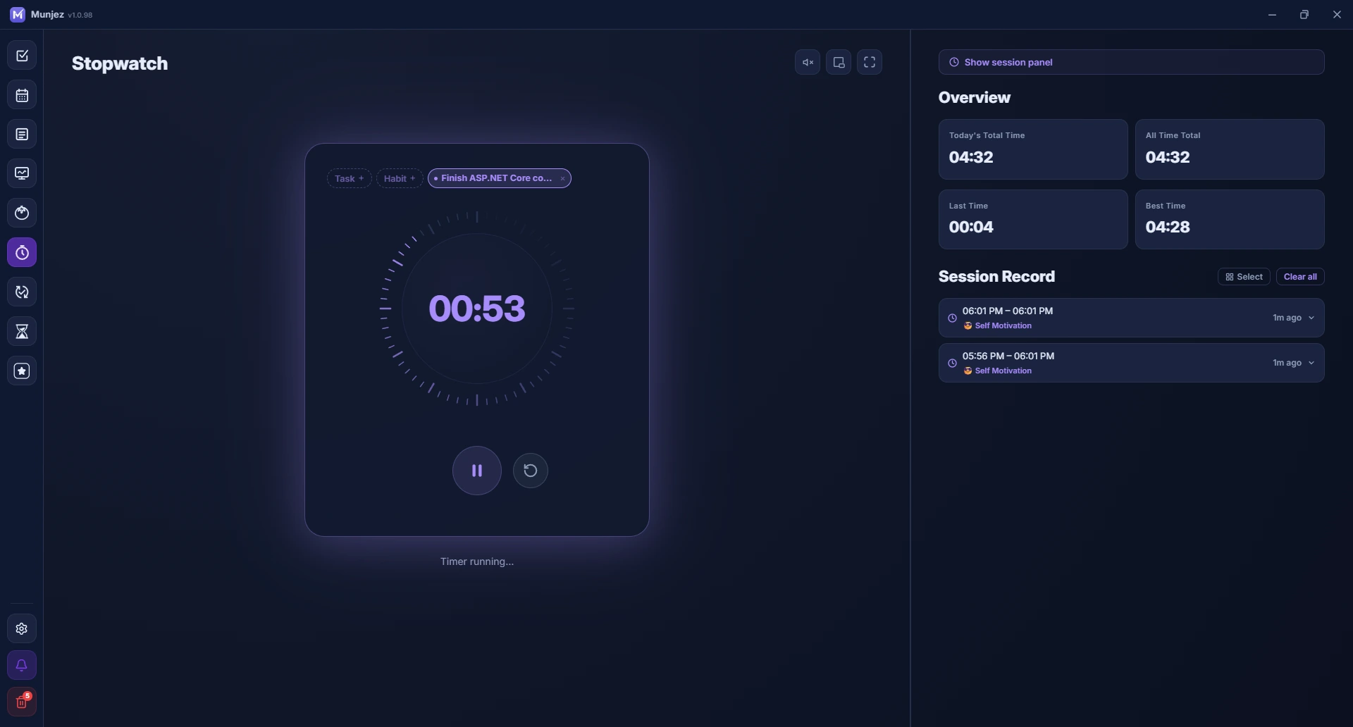 Munjez stopwatch — timer running with lap tracking
